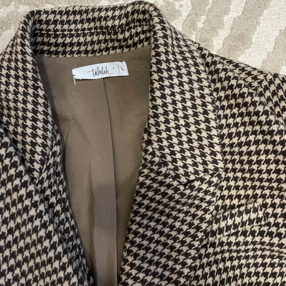 Talulah Book Club Houndstooth Blazer Mocha - Picture 2 of 4